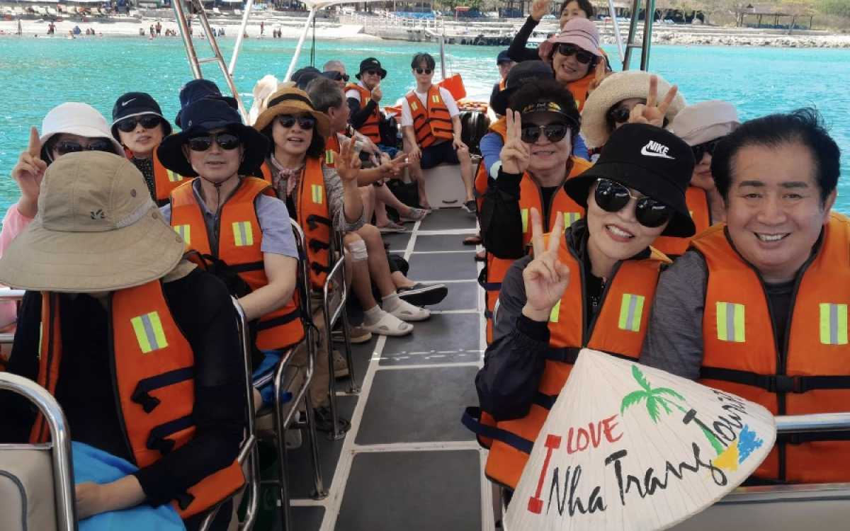 Trải nghiệm Tour đảo Nha Trang 